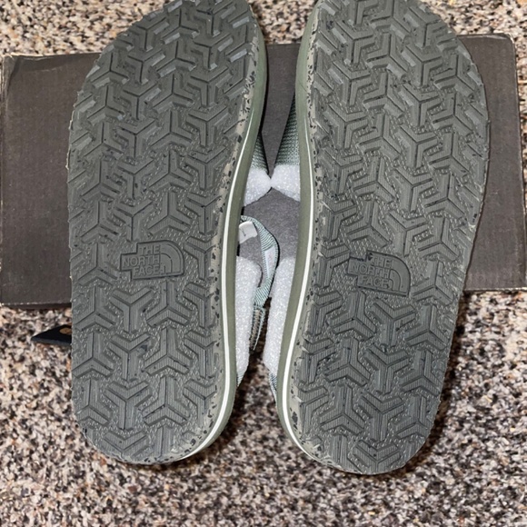 THE NORTH FACE SKEENA SANDALS WOMEN'S AGAVGRN VNTGWHT Womens Size 5 - Picture 5 of 7